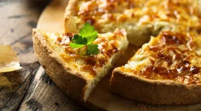 Quiche à l'oignon et au bacon