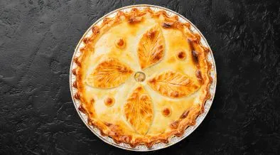 Chicken & bacon pie