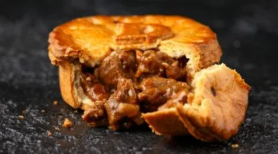 Chicken and leek pie