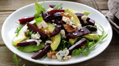 Stilton and walnut salad